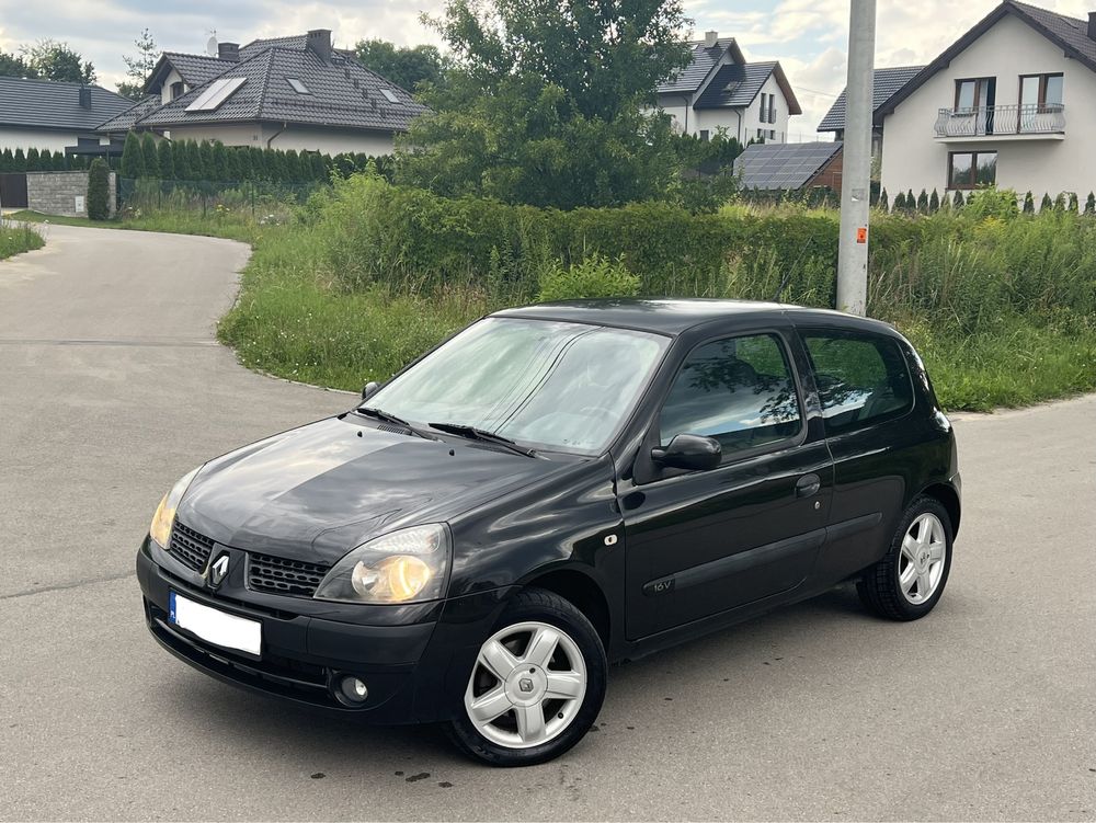 Renault clio*LIFT*1.2benzyna*2003r*KLIMATYZACJA*bez korozji*2xkoła*