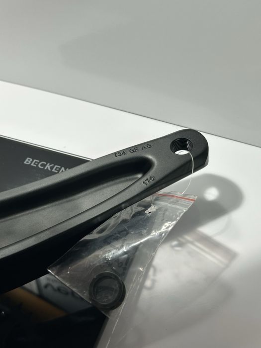 Pedaleiro SRAM S1000 novo