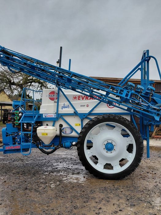 Opryskiwacz Evrard Hardi 2500l Lance 24m/21m 6 sekcji Stan.B.Dobry