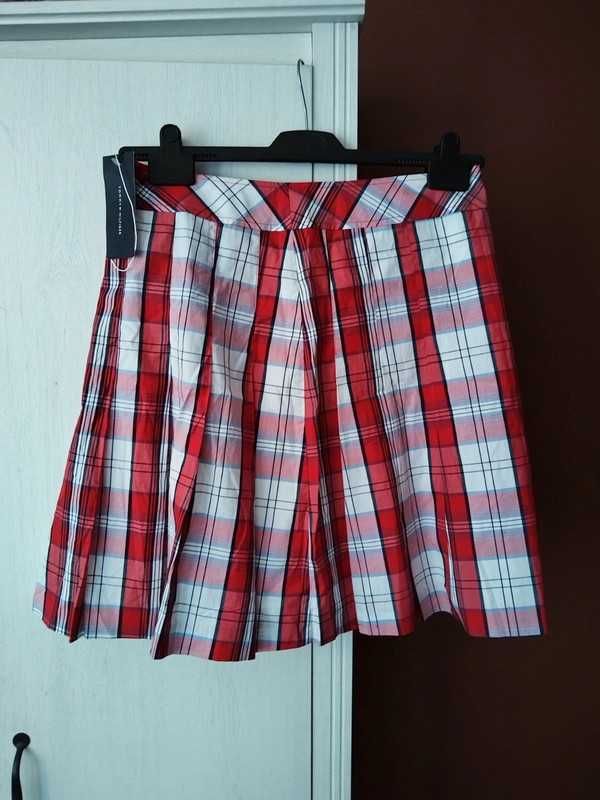 Spódnica Tommy Hilfiger  NOWA z metką mini do kolan  logo bawełna