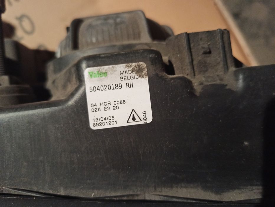 Lampa reflektor przód prawy lewy Iveco Stralis Eurocargo