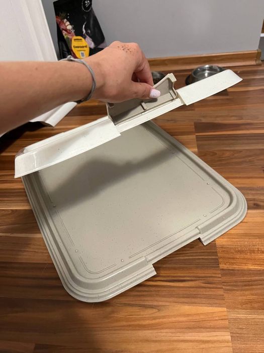 Туалет, горщик для собак