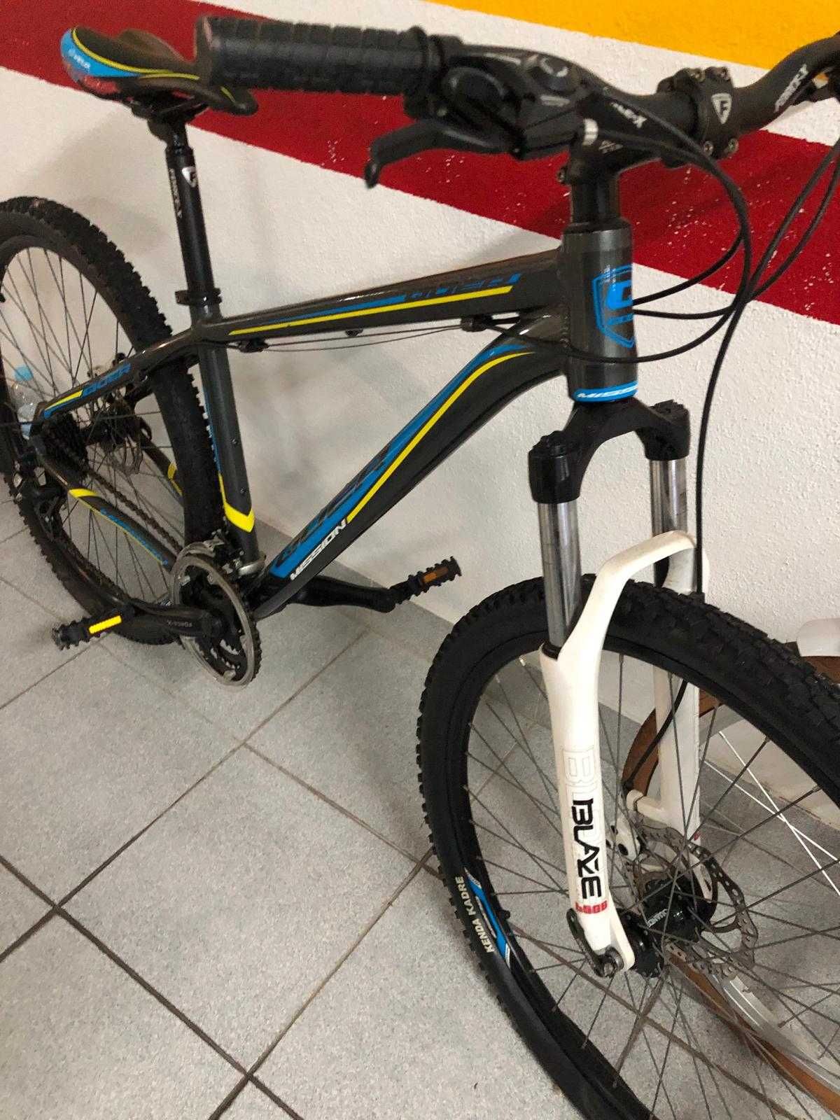 Bicicleta BTT Quer Mission 27,5