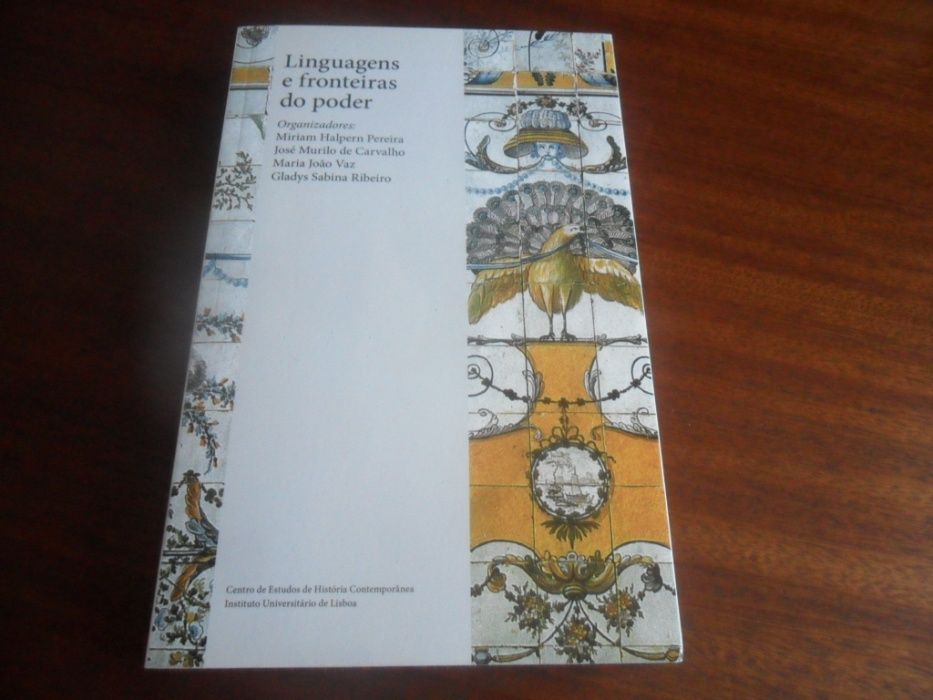 "Linguagens e Fronteiras do Poder" de Vários