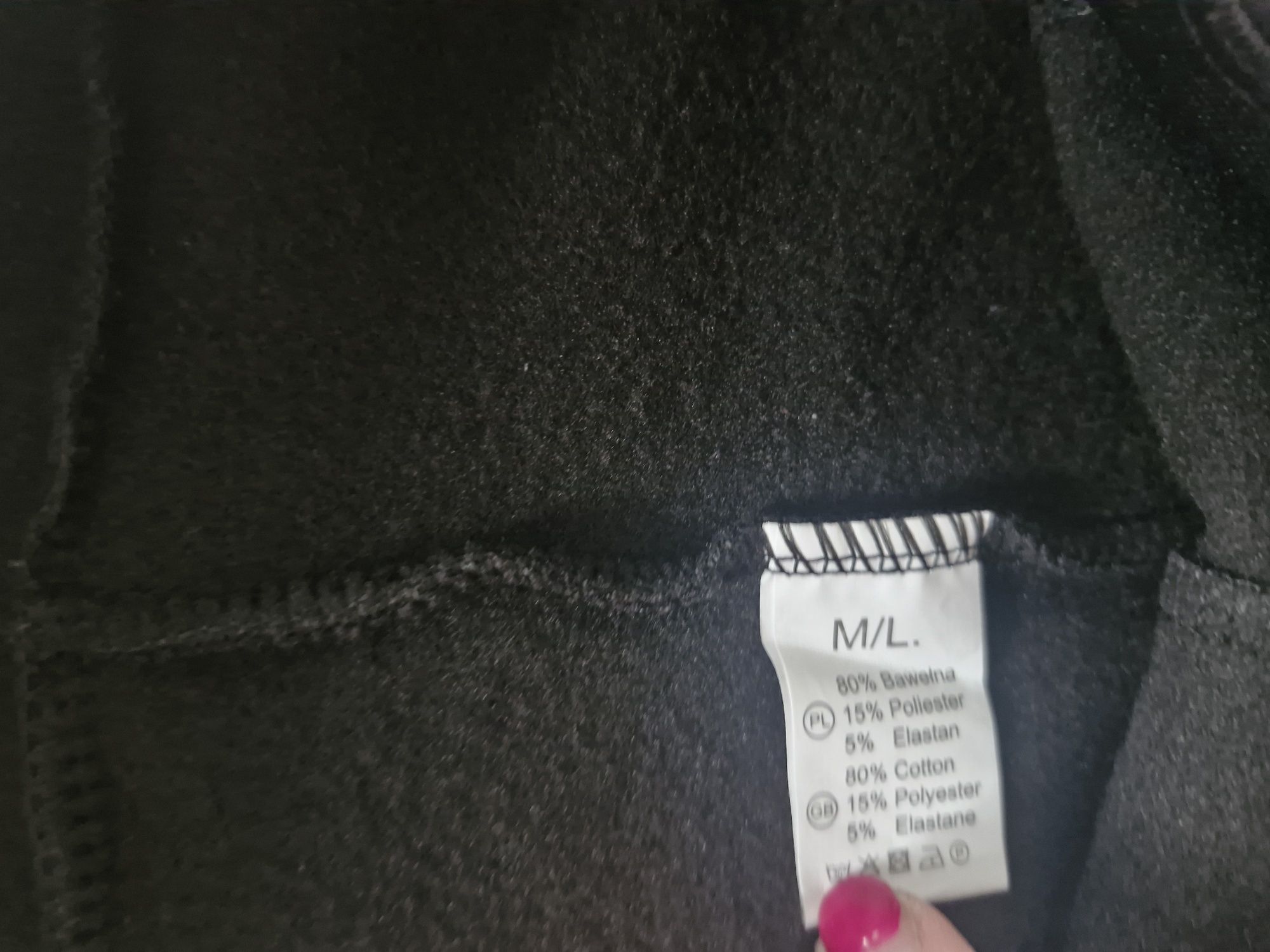 Spodnie czarne ocieplane  M/L