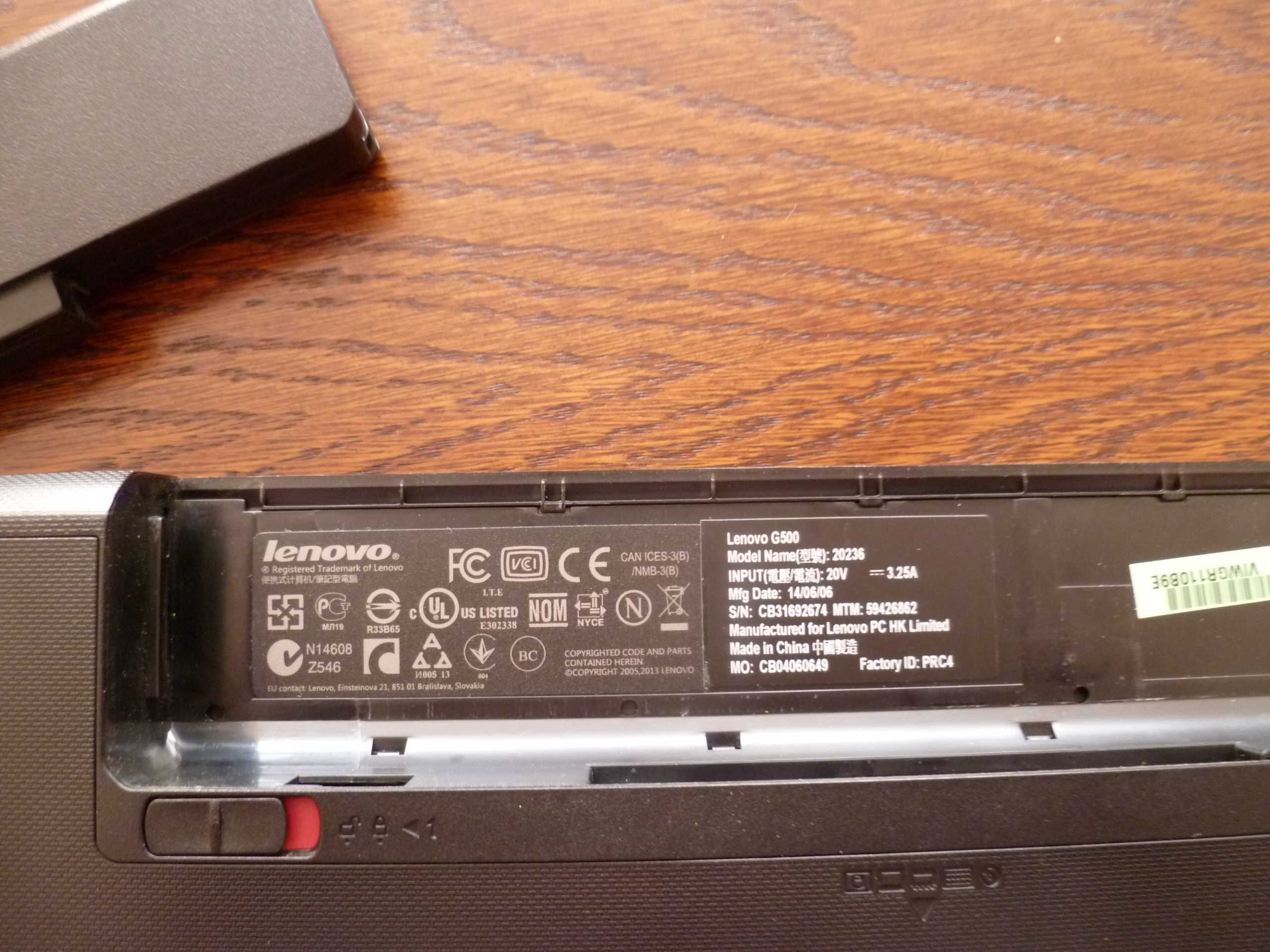 Lenovo Essential G500H 15,6" Intel® Core™ i3-3110 - 4GB RAM - 1TB Dysk