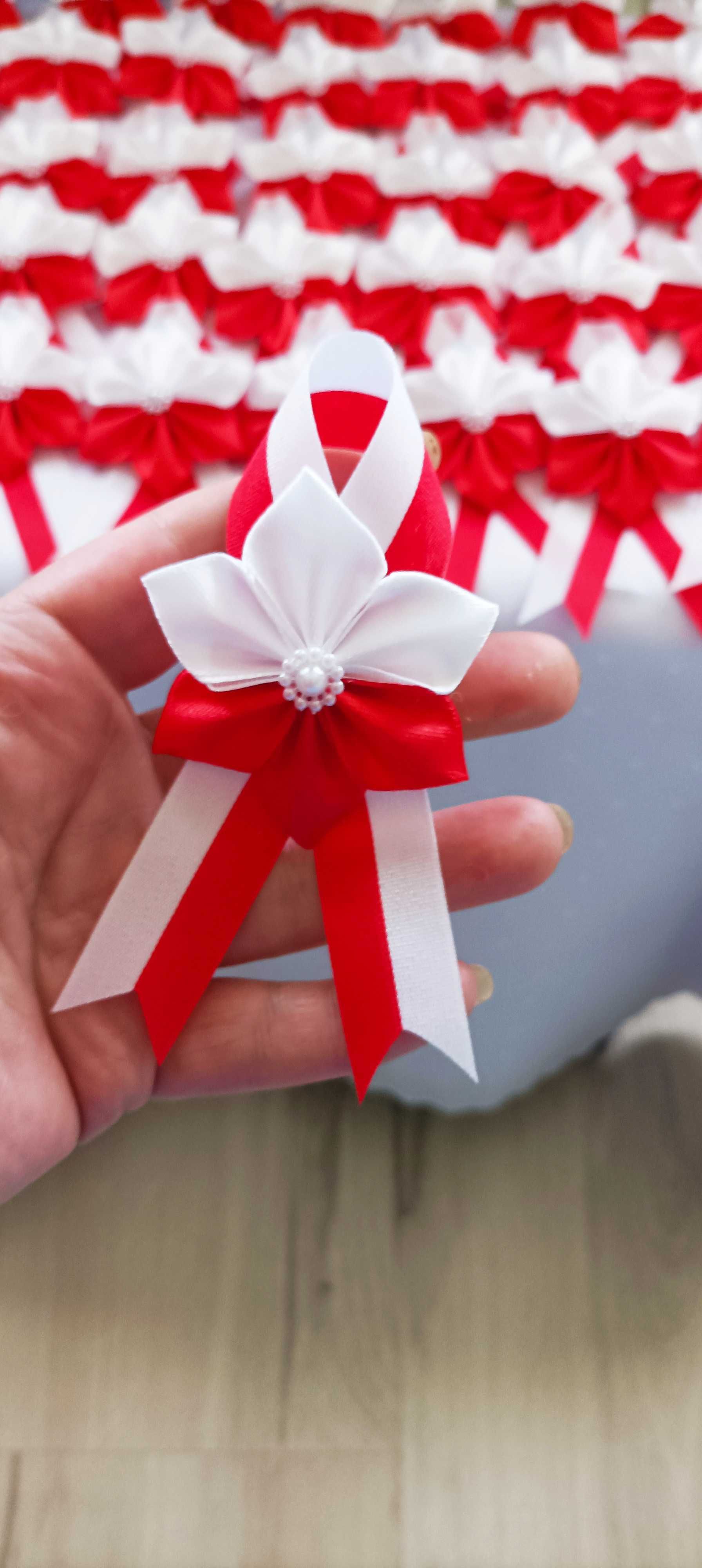 kotyljony  biało  czerwone  20szt