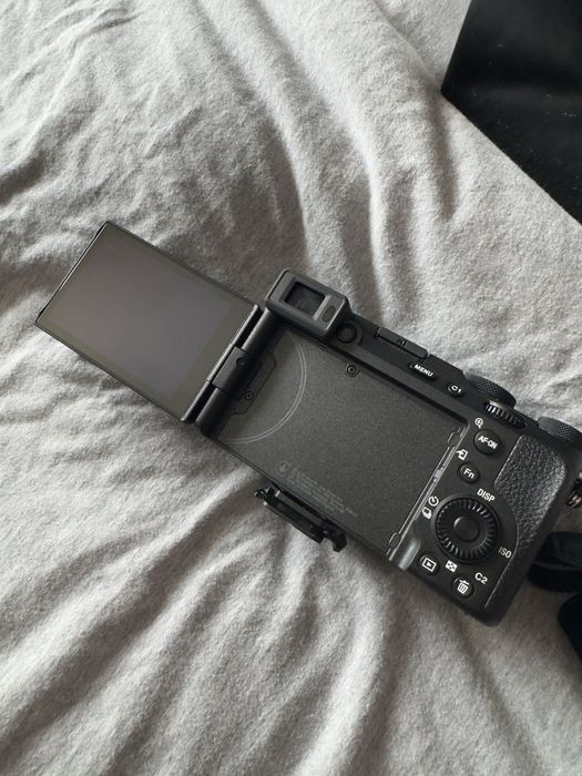 Sony A7C II Preta (como nova)