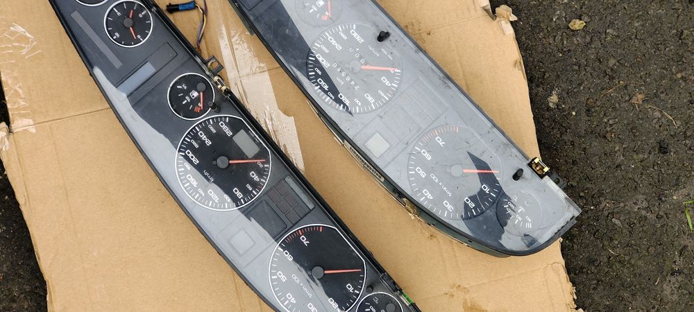 Приборна панель Audi a6 c4 2.8 v6 АКПП мех 2.6 v6 приборка 100 с4