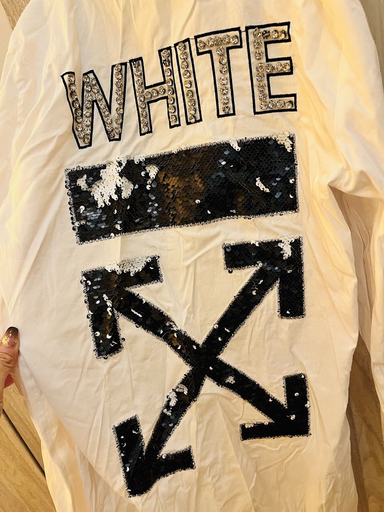 Firmowa koszula biala z czarnymi cekinami L Off- White