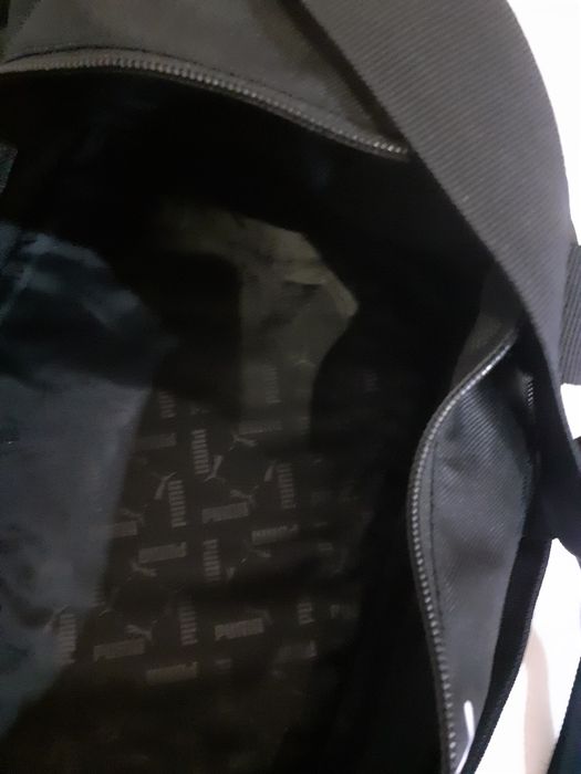 Puma czarna torba z regulowanym paskiem sportowa fit trening podrozna