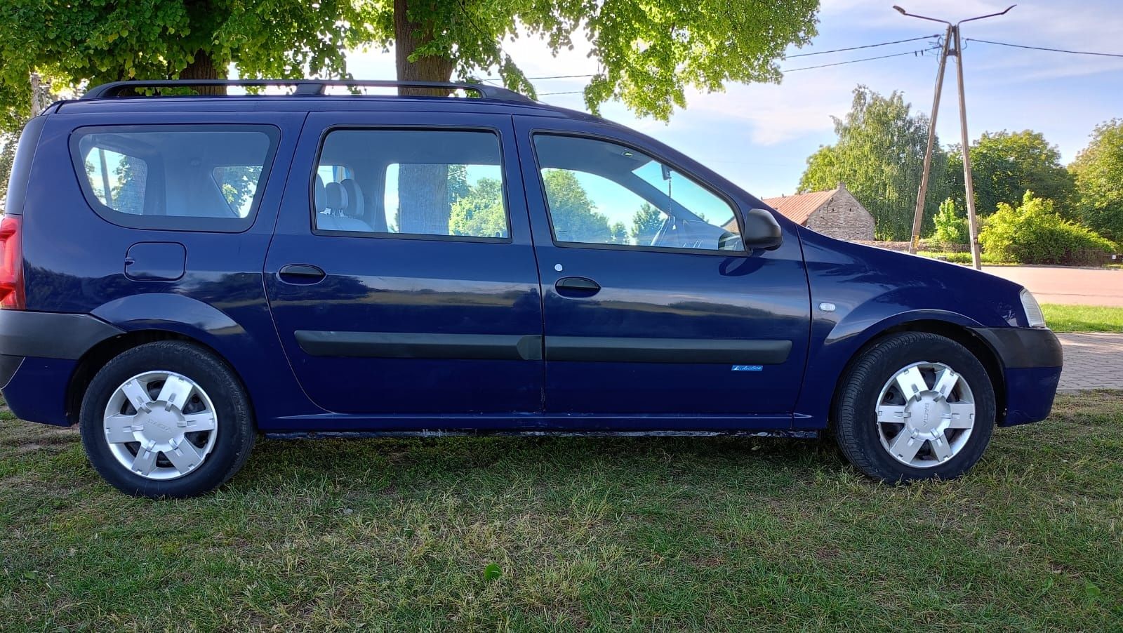 Dacia Logan Mcv 1.5dci 86KM krajowa bezwypadkowa mały przebieg st. bdb