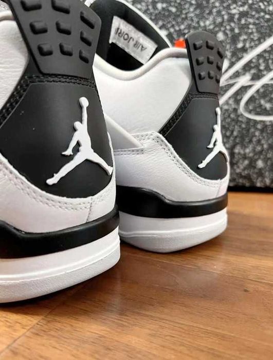 Buty meskie Mokasyny Jordan_4_Retro_Military_Black R.42