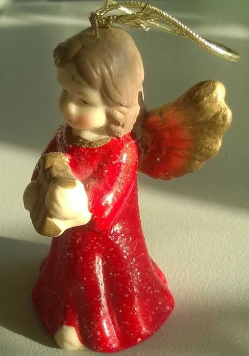 Figurka Aniołek z harfą z dzwoneczkiem do zawieszenia na choinkę 7cm