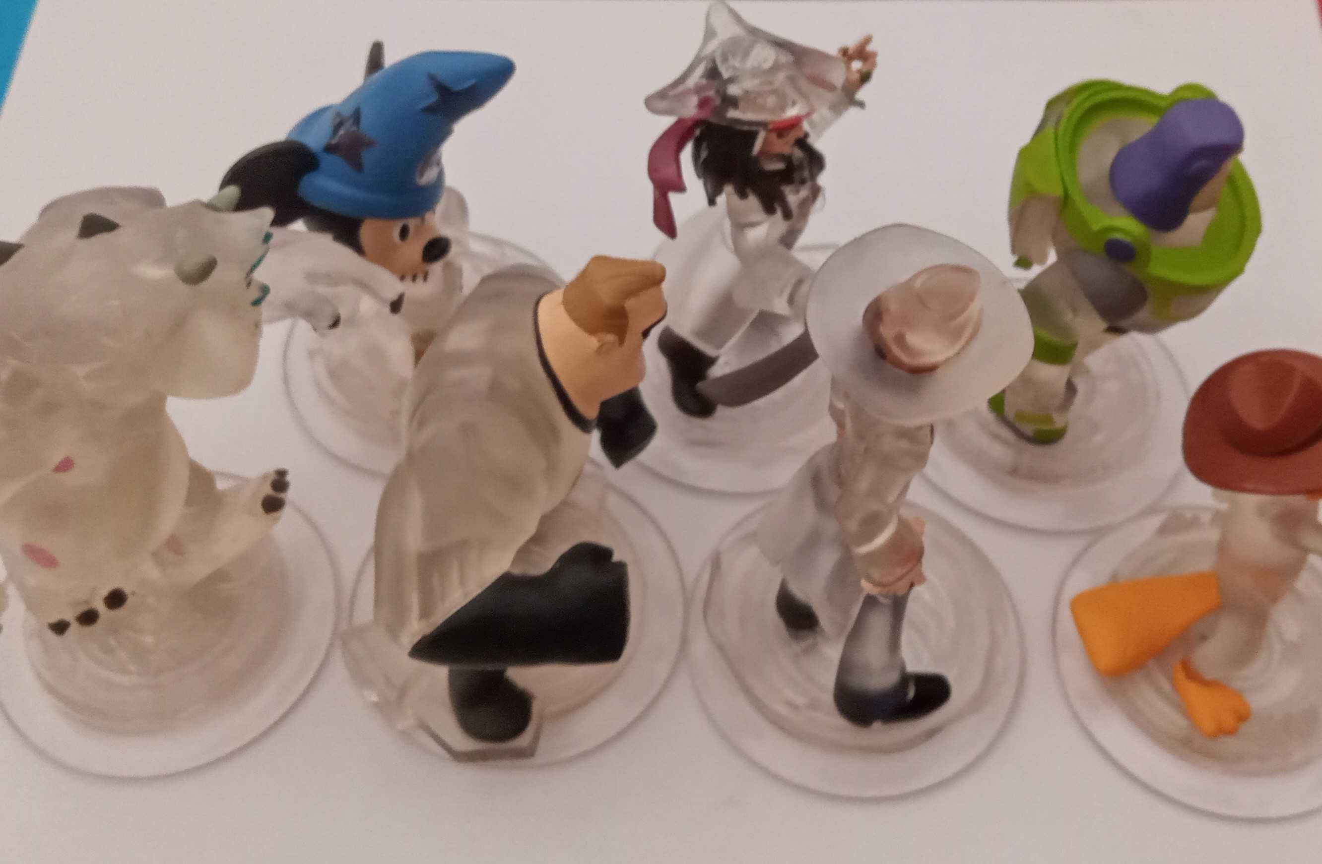 Disney infinity 8 crystal characters completa