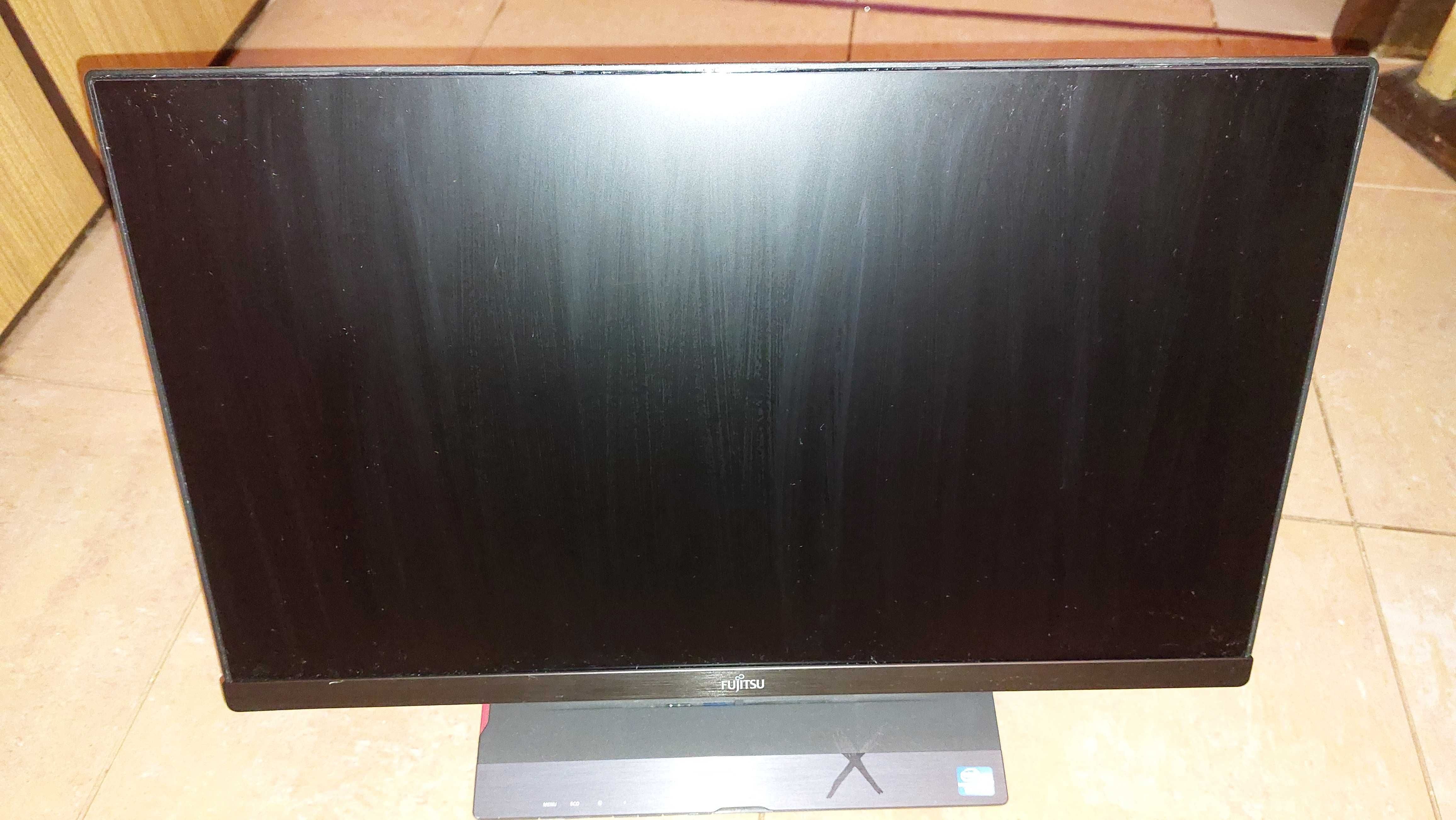 Komputer Fujitsu ESPRIMO X923 AiO