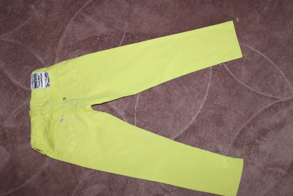 Летний костюмчик на 2-3 года (джинсы и футболка) Костюм, брюки