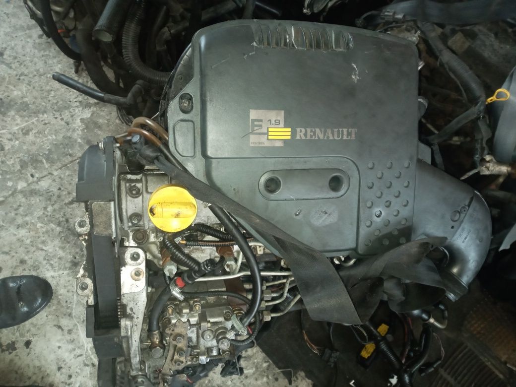 Мотор F 1.9 d Renault Kangoo двигун Рено Кенго двигатель F8T