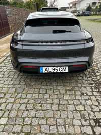 Porsche taycan 4 S Cross Turismo