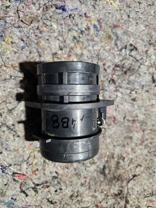 Przepływomierz przepływka Audi A4 B8 Seat VW oryginał EU