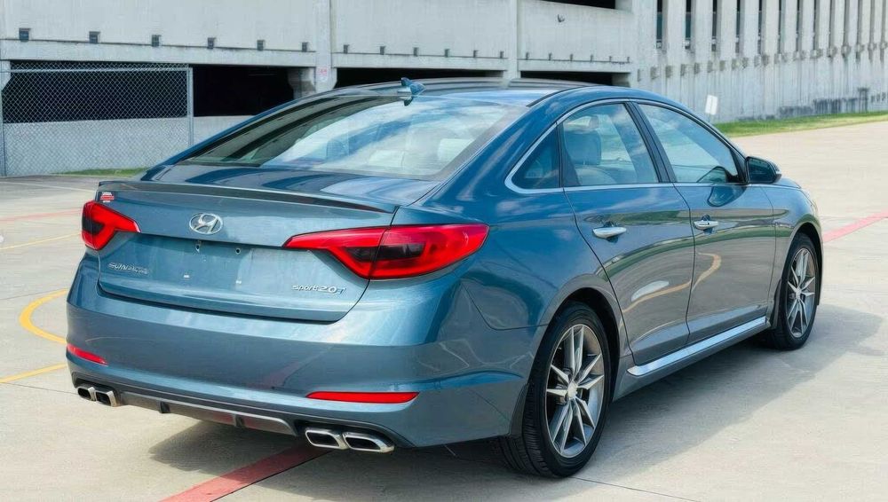 Hyundai Sonata Limited      2015