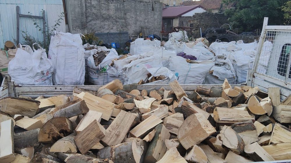 Drewno kominkowe buk, jesion, dąb