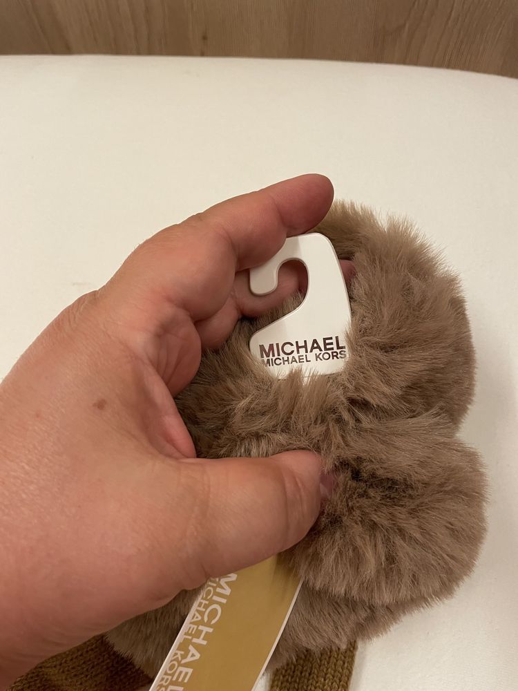 Michael Kors luvas de malha com punho em pelucia novas seladas e etiquetadas