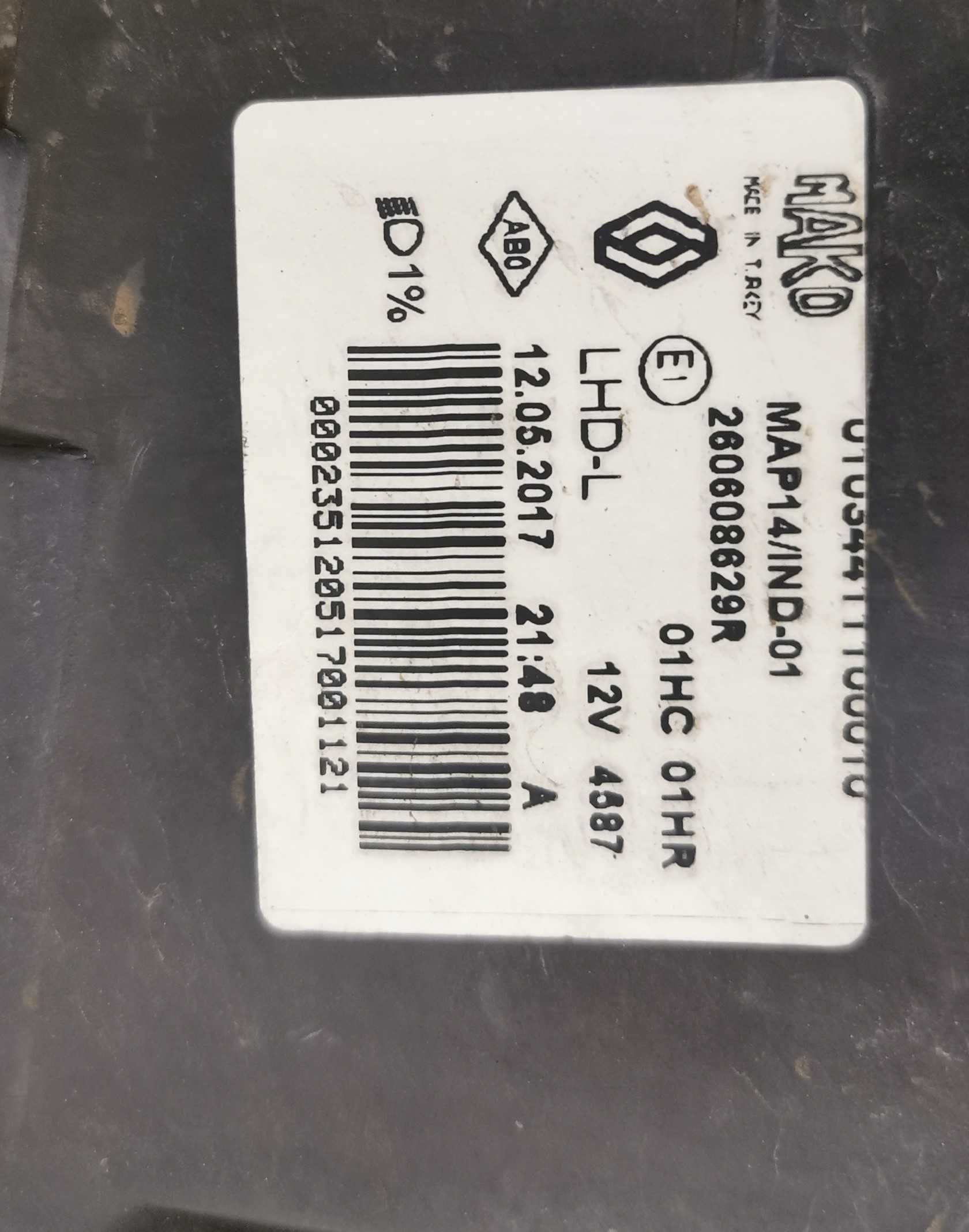 Lampy przednie do Renault Clio 4