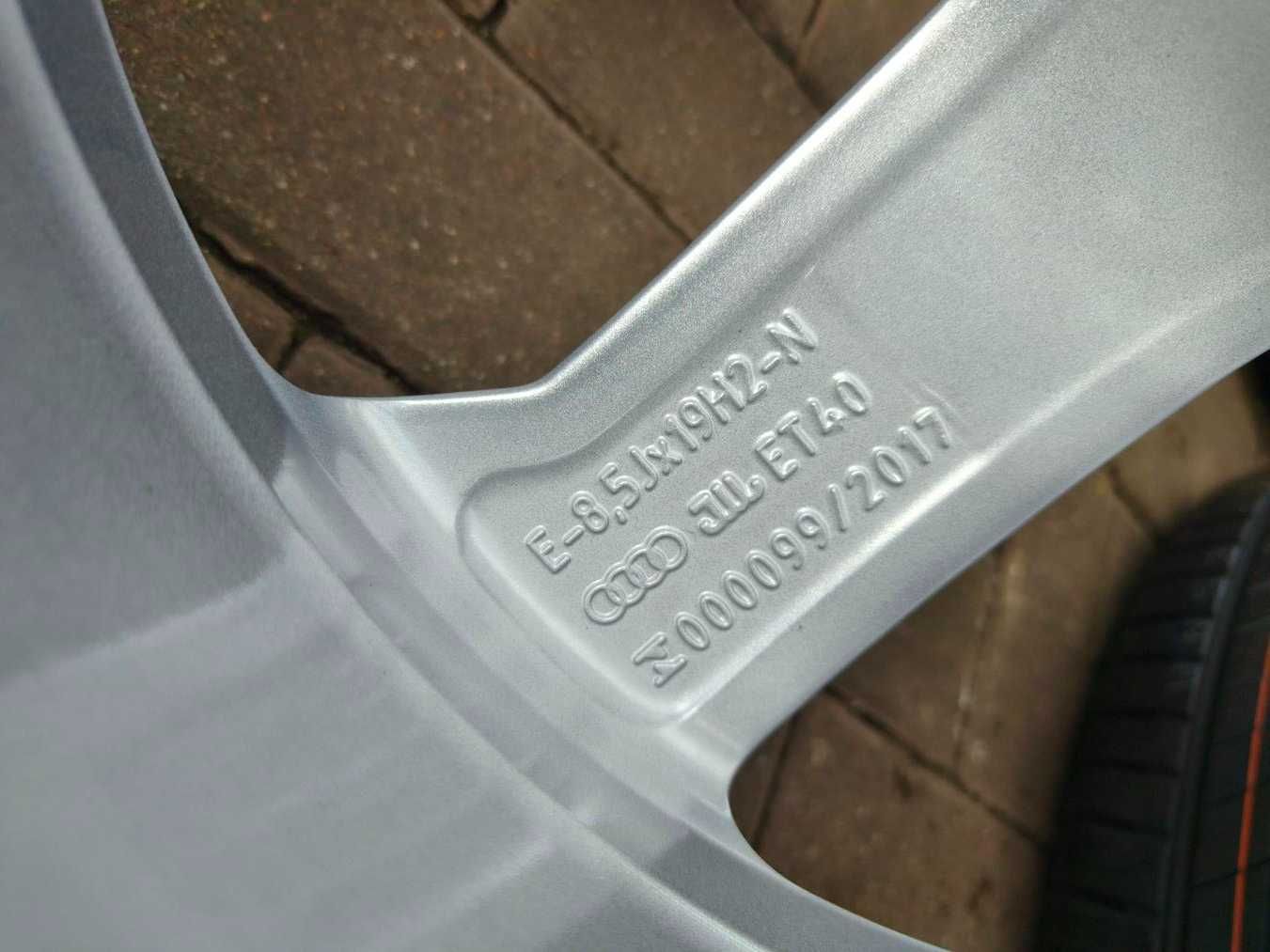 5x112 ALUFELGI R19 AUDI A6 C7 C8 A4 B9 Q5 A8 4K0 ET40 8.5j NOWE 4szt