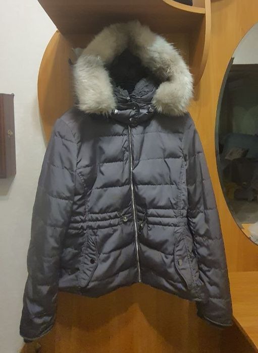 Куртка  осень /зима ZARA б/у продам