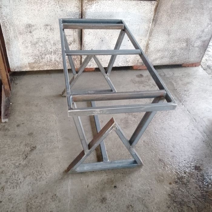 Мангали, сковорідки з диска, вироби з металу