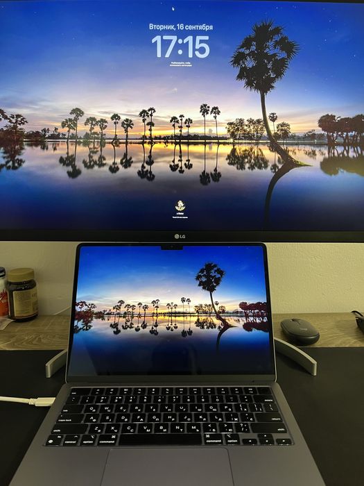 Монітор LG 27UK850-W для Macbook