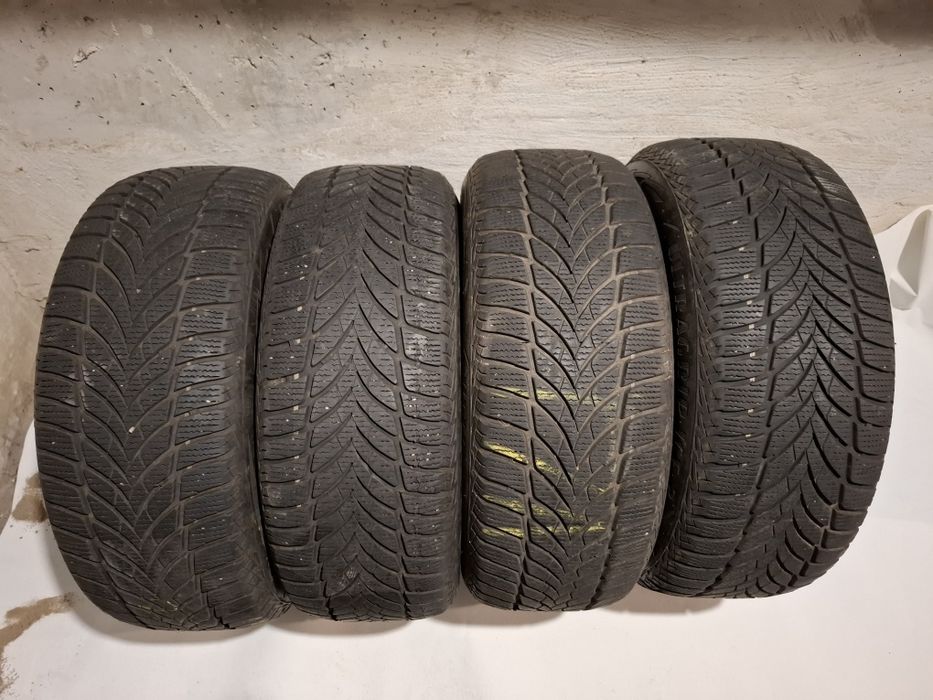 Шини зима 205 55 R16 GOOD YEAR