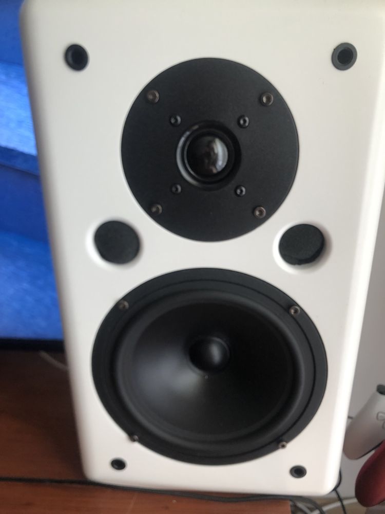 Monitory XTZ 93.21