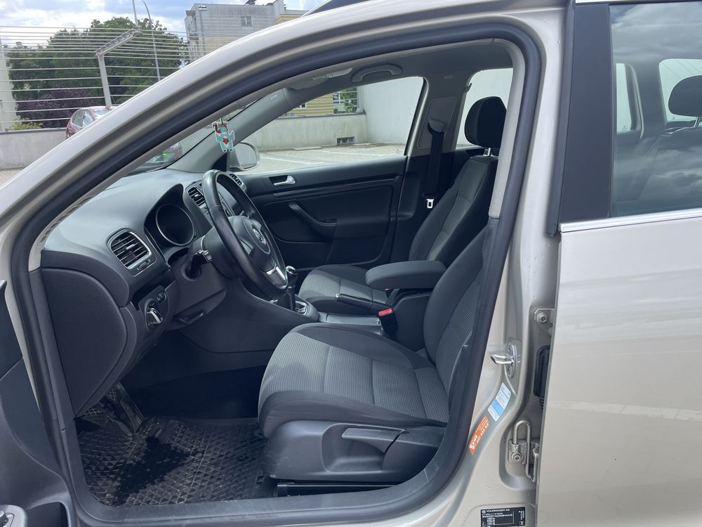 Volkswagen Golf VI 1.6 TDI Polski Salon