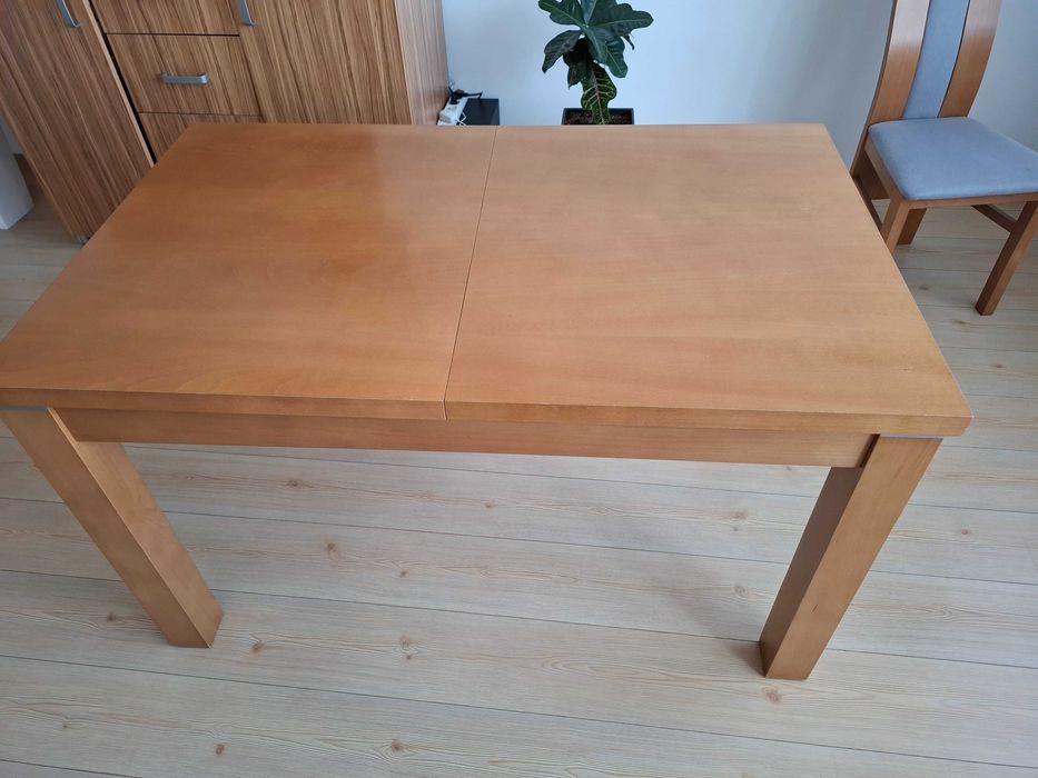 Stół rozkładany prostokątny 130(180)/80/75 +krzesła - zestaw