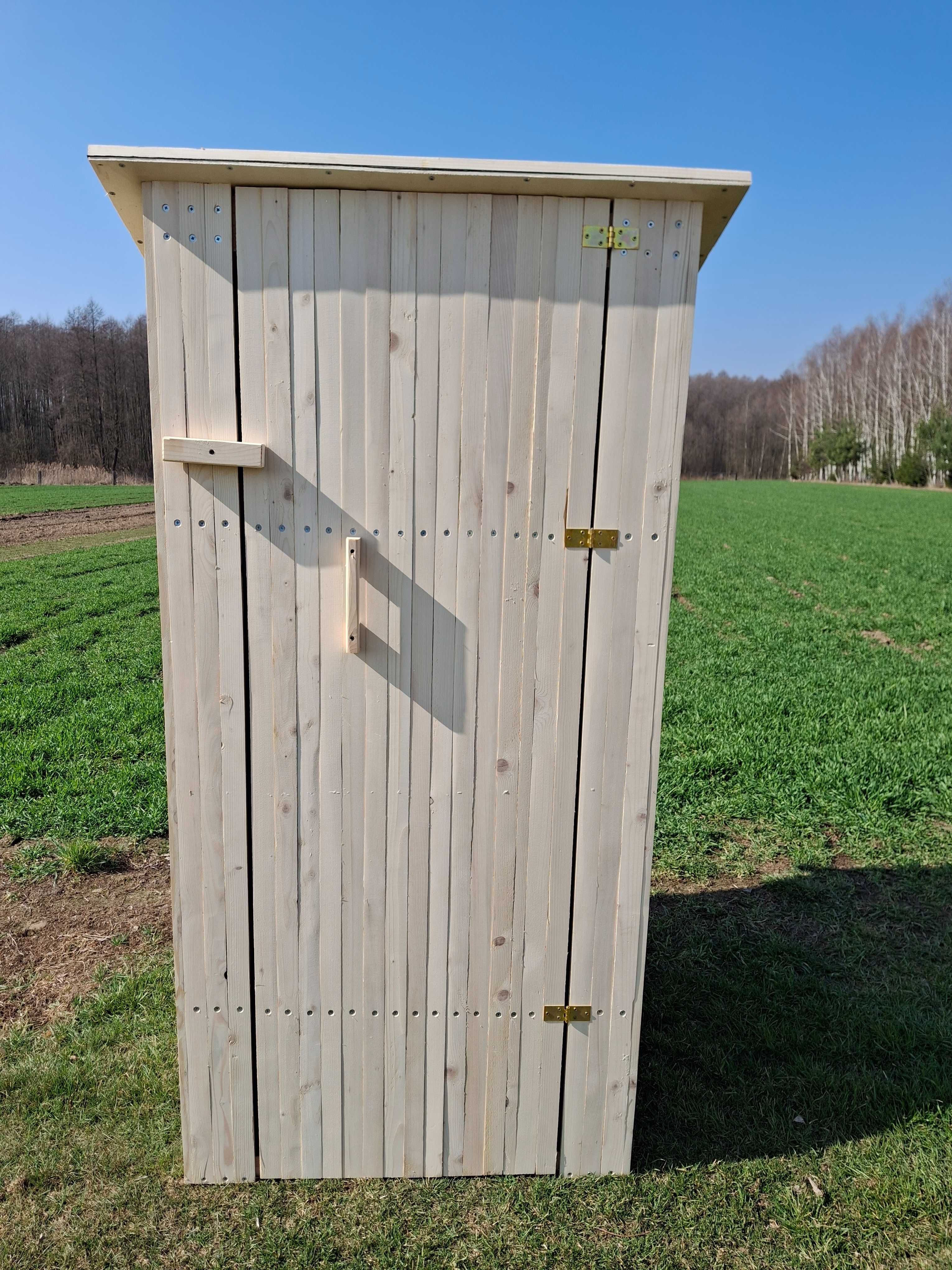 Wc na działkę, toaleta drewniana