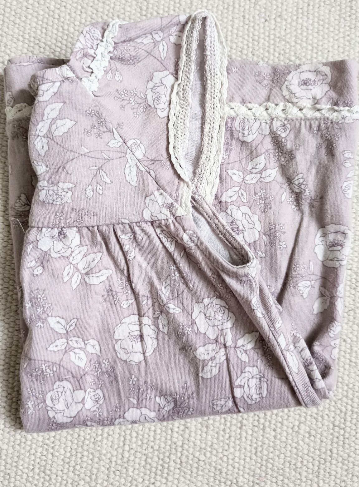 Sukienka Newbie 74