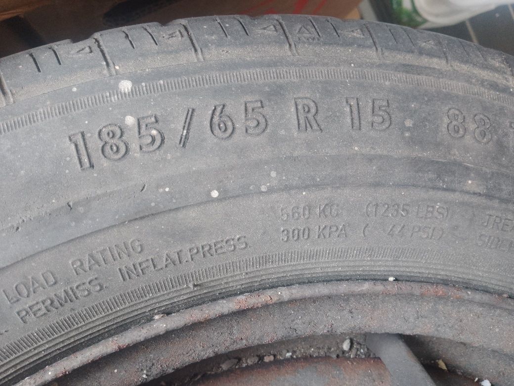 Felgi stalowe oraz opony 185/65 R15 opel