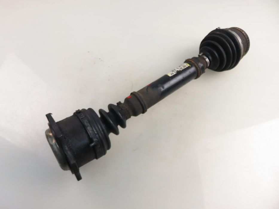 Półoś Prawa Przednia Vw Passat B5 Fl 2.5 Tdi 4motion