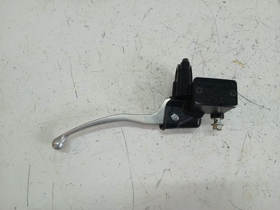 Pompa hamulcowa przód przednia prawa Yamaha grizzly 700 / 550 / 10