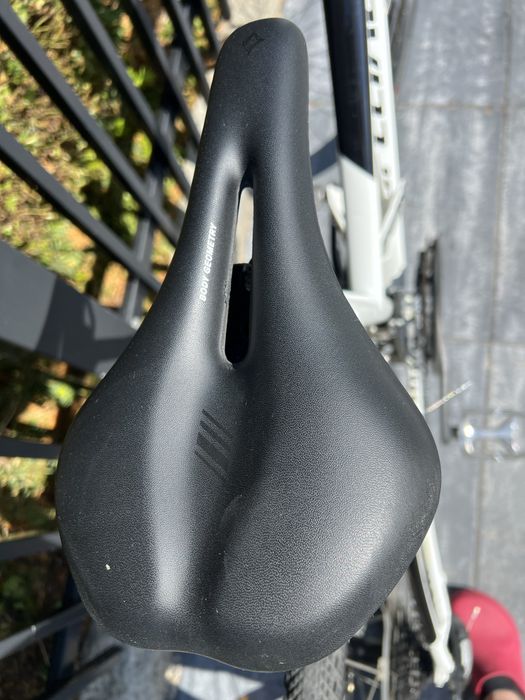 Rower damski Specialized Ariel S/M fitness biały bdb