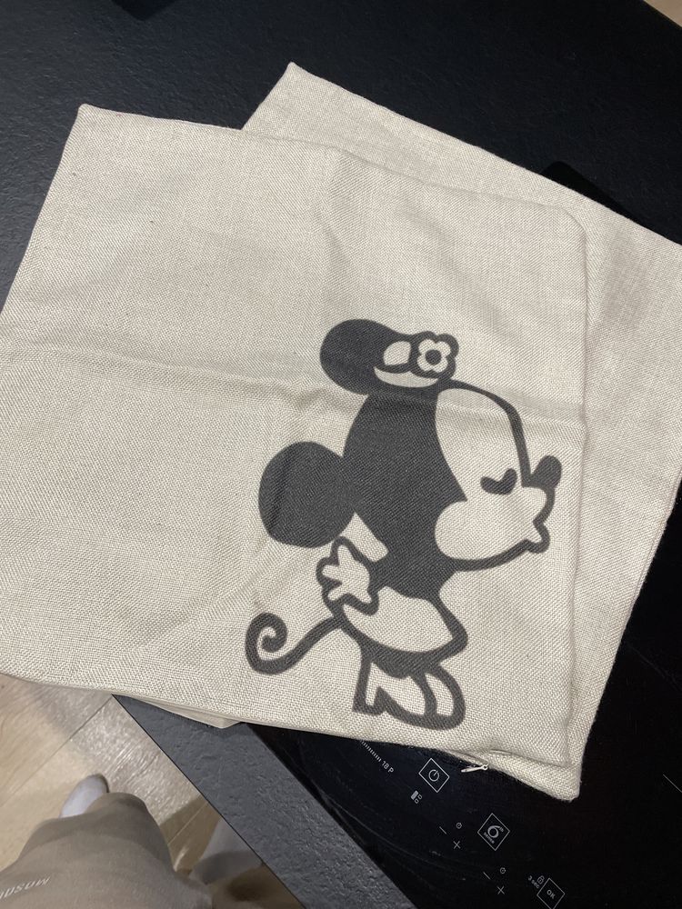 2 szt poszewka  Mickey