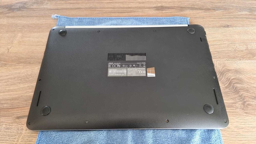 Laptop ASUS A501LX | 15.6" | Win 10 | 1TB | i5 5200U | GTX 950M | 8GB