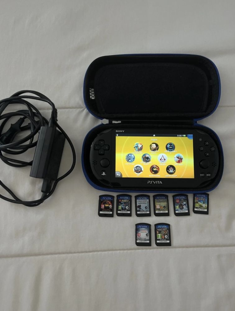 PlayStation Vita Slim Wifi + 8 jogos