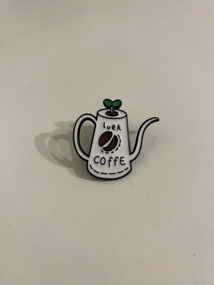 Broszka przypinka  czajnik kawa coffee