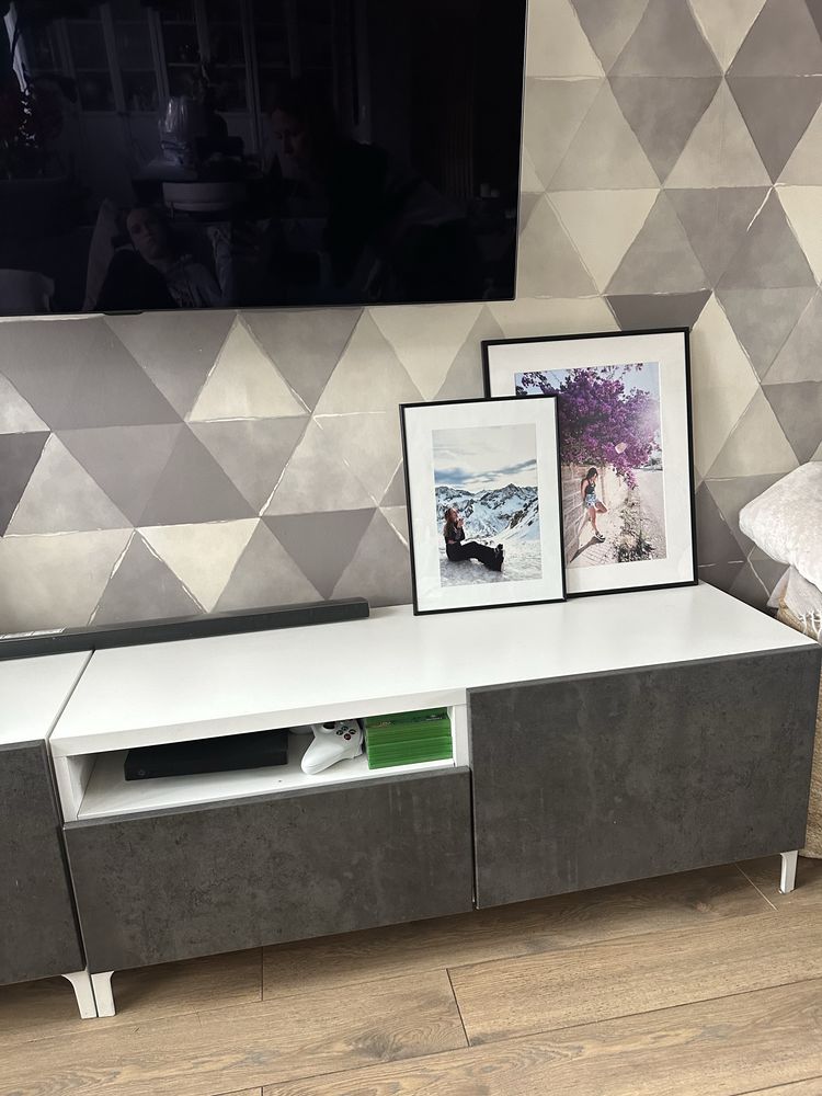 Szafki RTV Ikea besta 2 sztuki