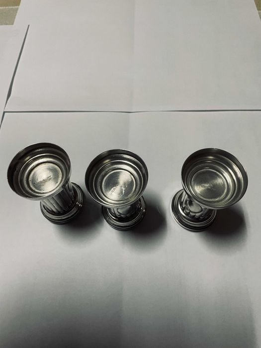 Conjunto em forma de coluna prata ,800 meados do século XX