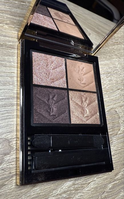 Yves Saint Laurent paleta cieni 710 over brun