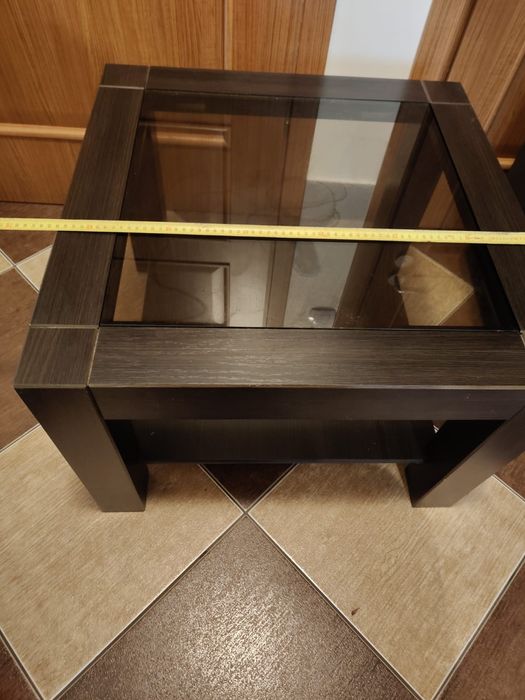 Dwie komody oraz stolik